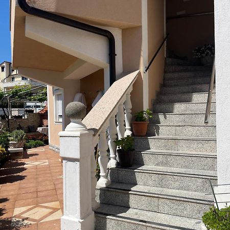 Apartments Ostojic Krk Town Bagian luar foto