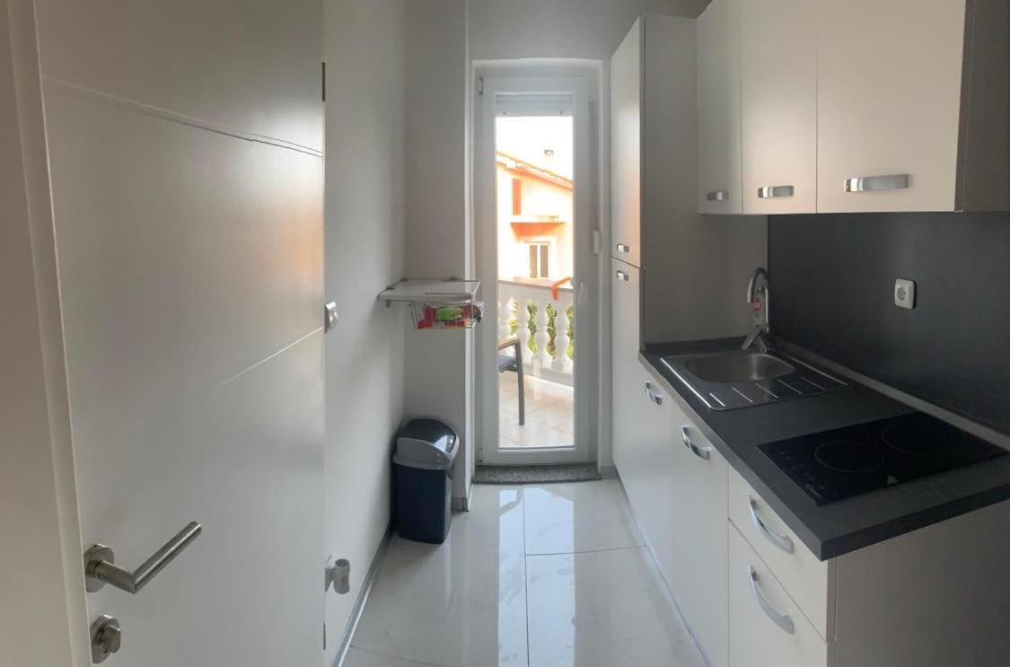 Apartments Ostojic Krk Town Bagian luar foto
