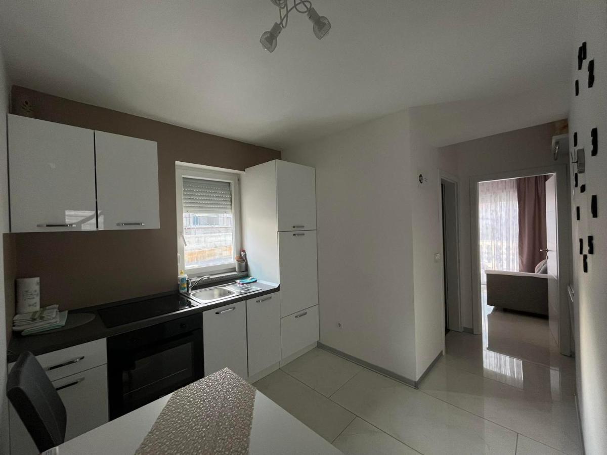 Apartments Ostojic Krk Town Bagian luar foto