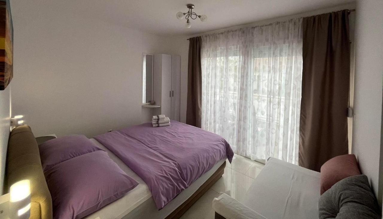 Apartments Ostojic Krk Town Bagian luar foto