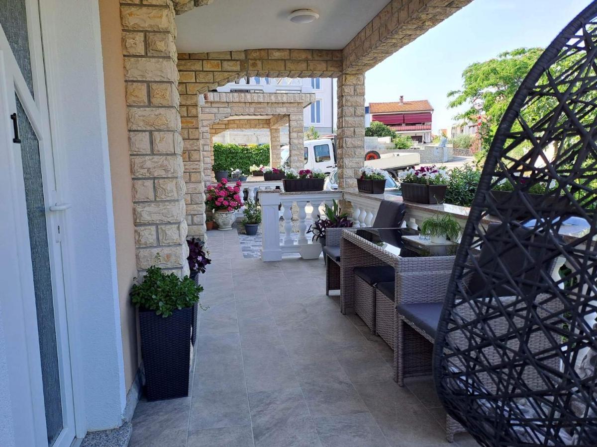 Apartments Ostojic Krk Town Bagian luar foto