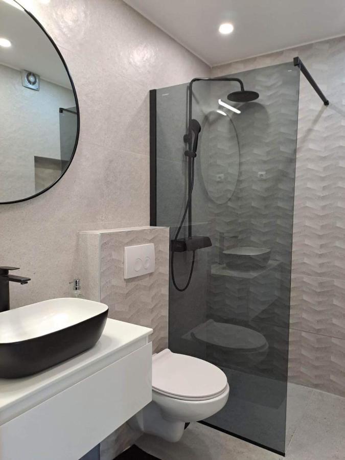 Apartments Ostojic Krk Town Bagian luar foto