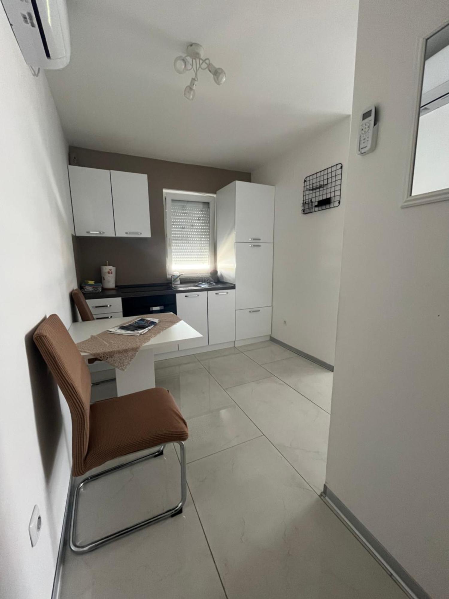 Apartments Ostojic Krk Town Bagian luar foto