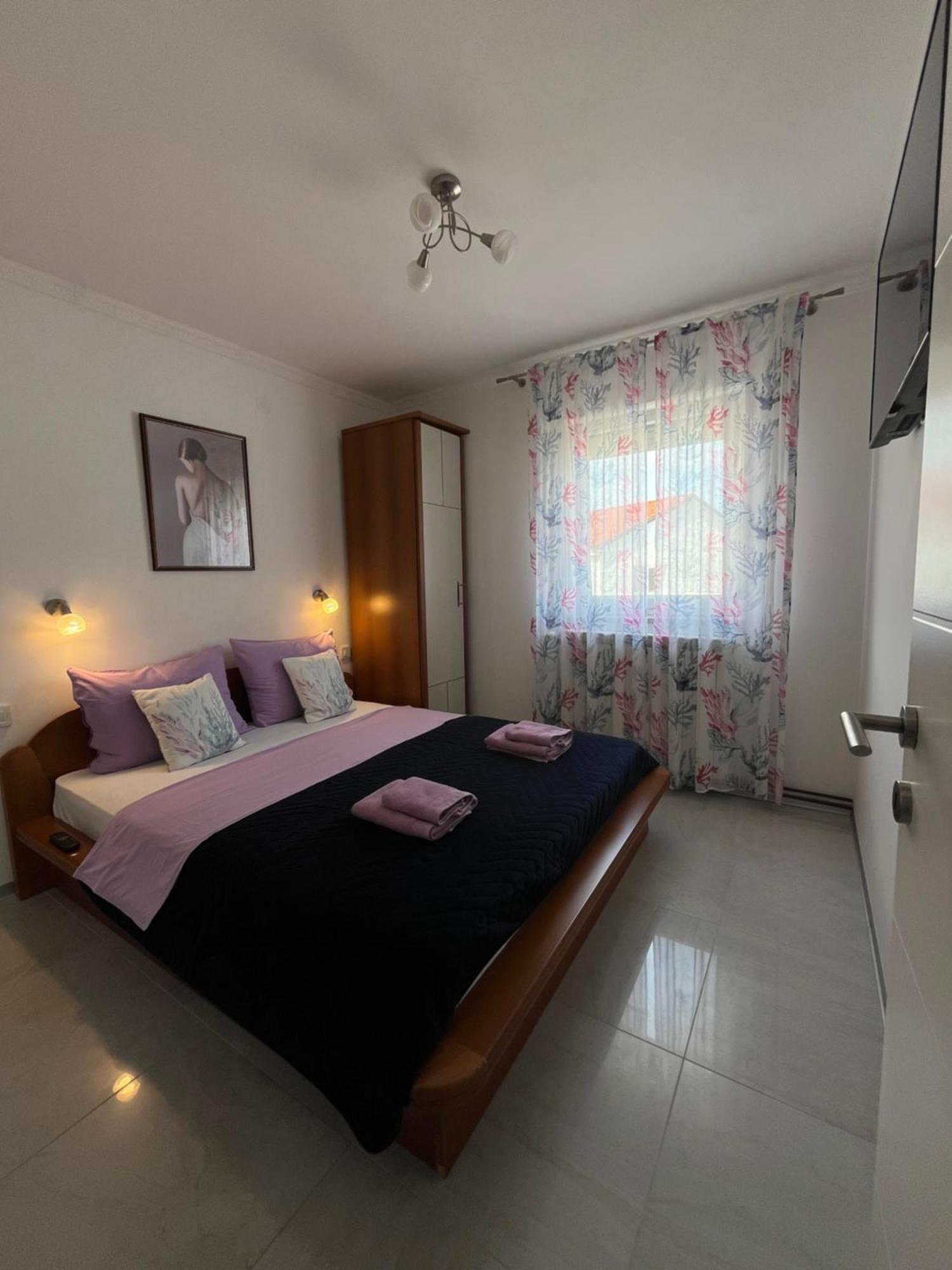Apartments Ostojic Krk Town Bagian luar foto