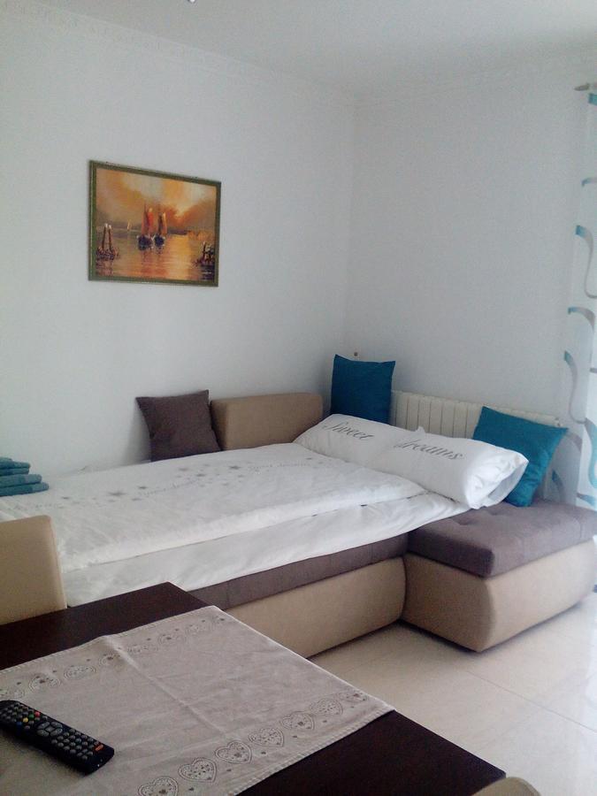 Apartments Ostojic Krk Town Bagian luar foto
